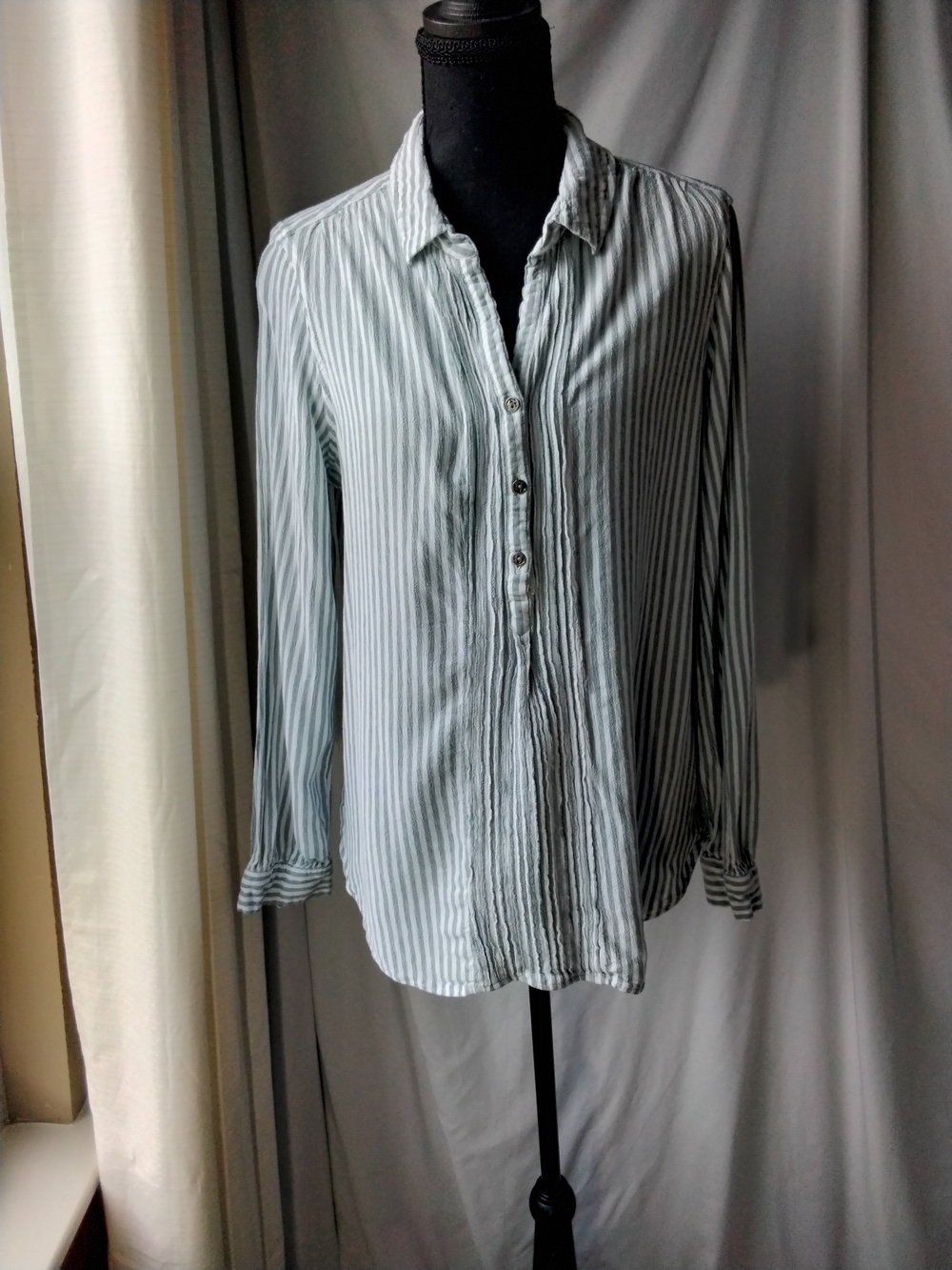 beachlunchlounge Mint Green Striped Button-Front Blouse